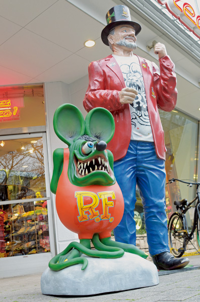 Giant Rat Fink